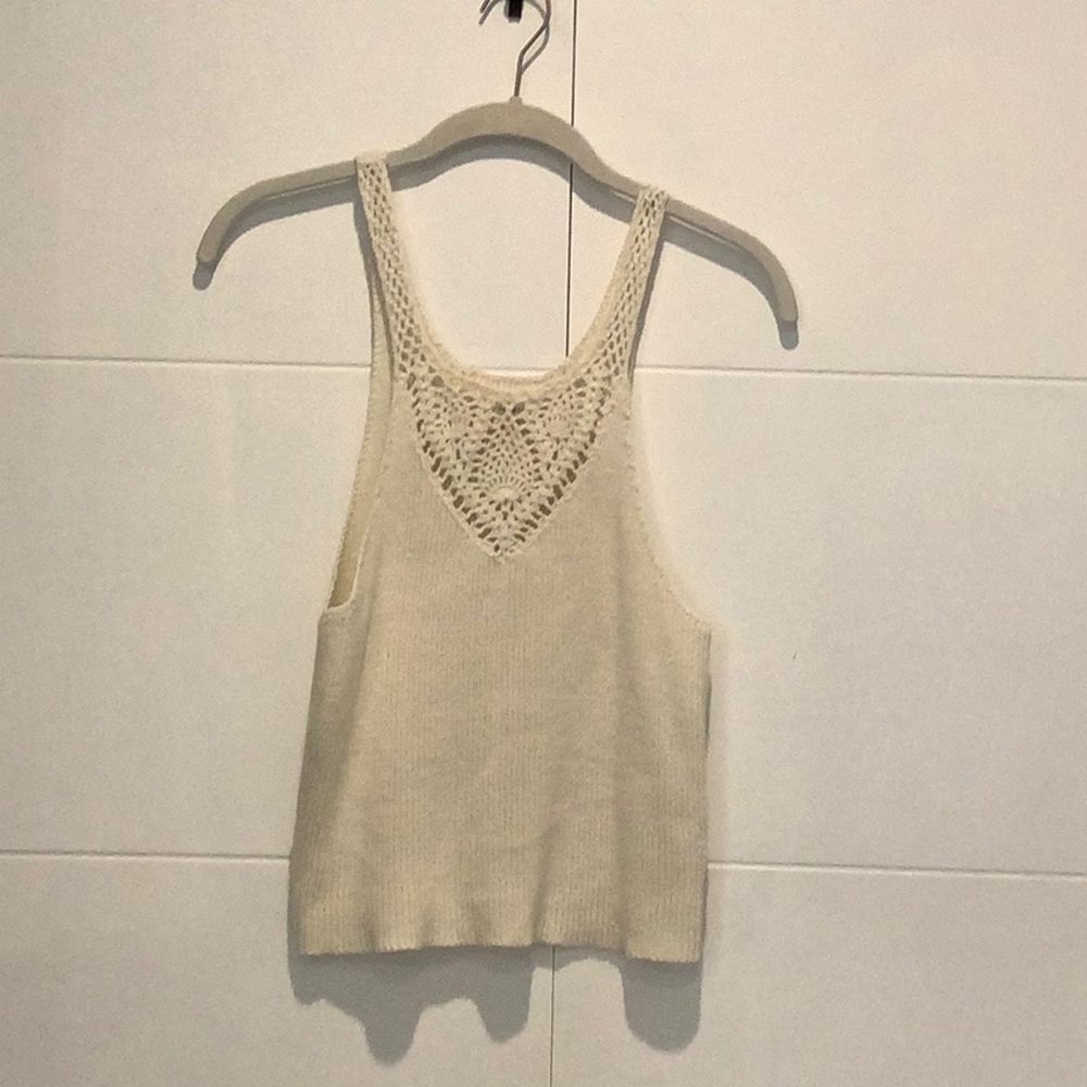 White crop top